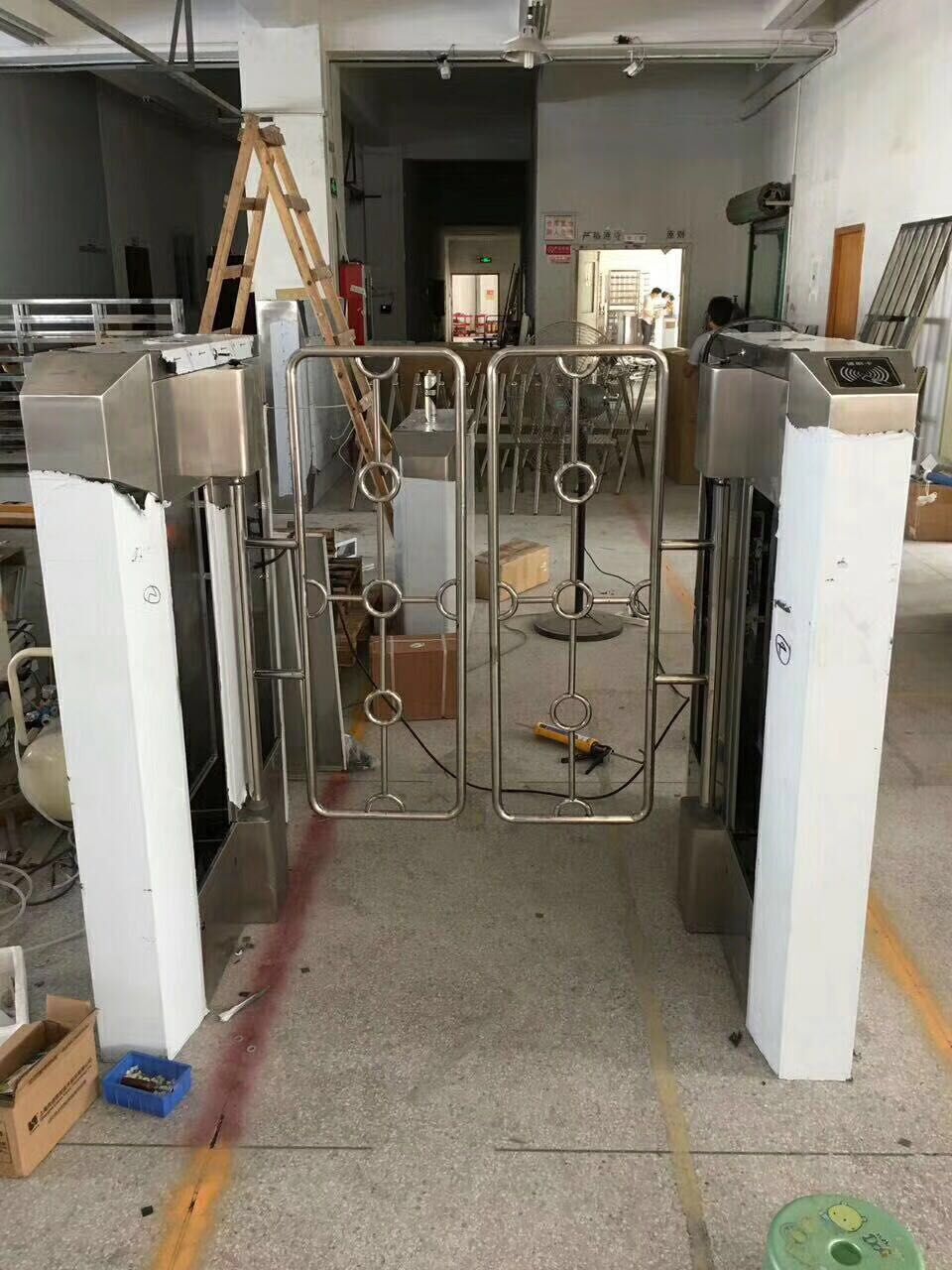 衡阳县防跨越摆闸